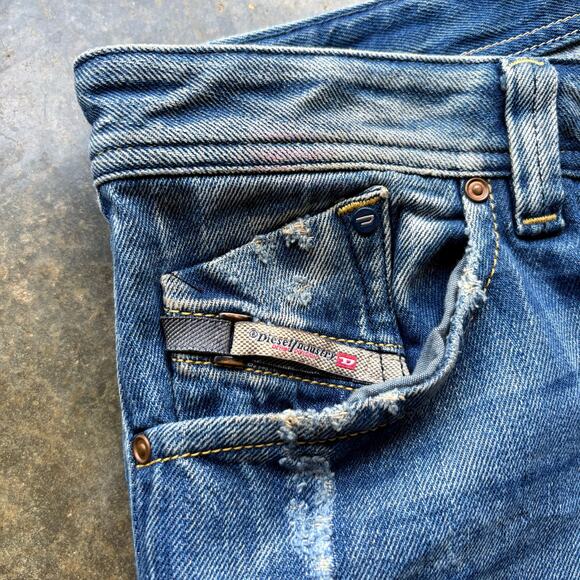 Crazy Diesel Brand Washed Blue Jeans - Picture 7 of 12